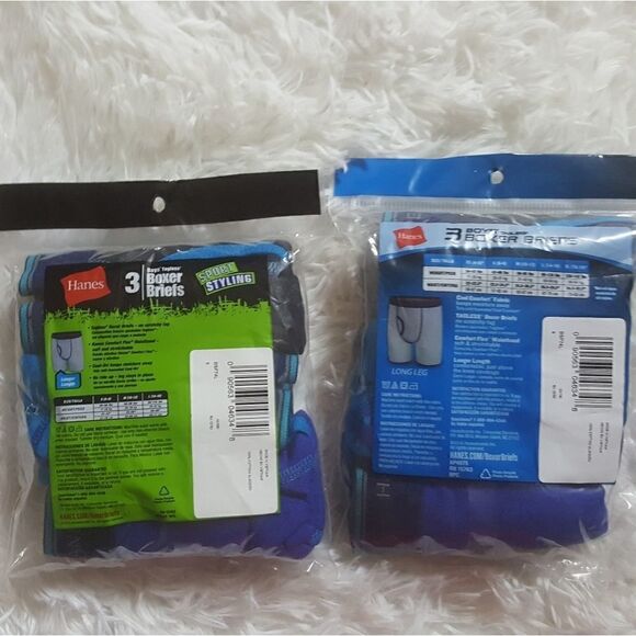 Hanes Tagless Boxer Briefs
2 packs = 6 pair total. - Picture 2 of 5